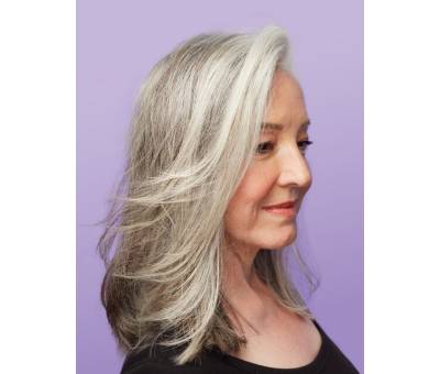 Olaplex Blonde Enhancer Toning Shampoo No. 4P (10010647) Olaplex Blonde Enhancer Toning Shampoo No. 4P